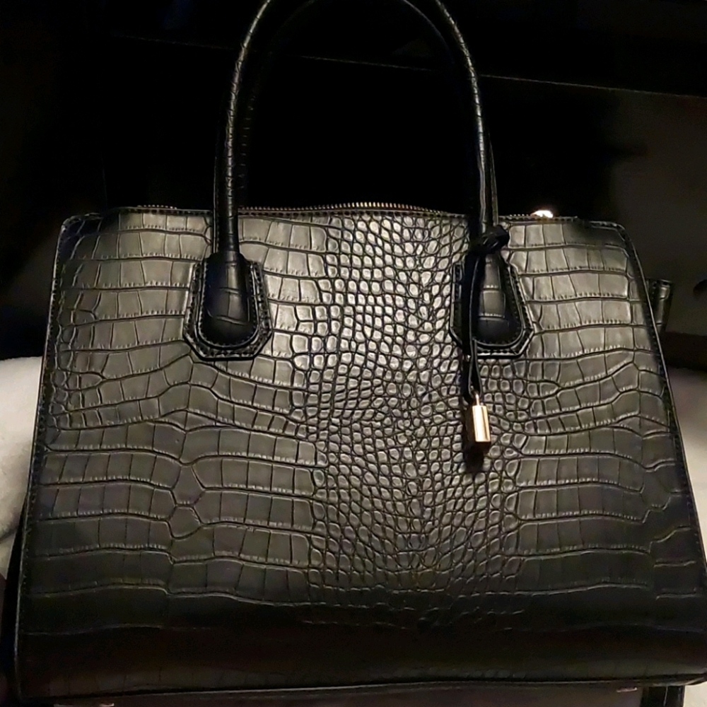H and m hand bag